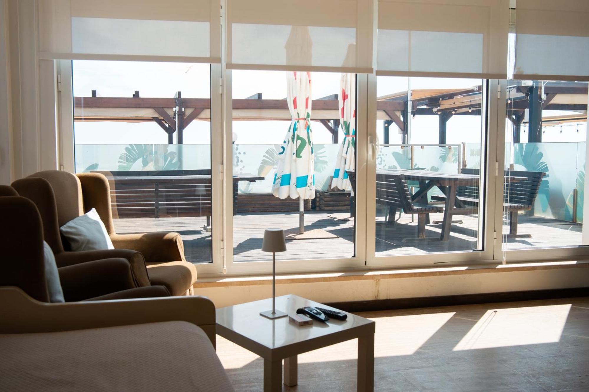 Wax Suite By The Sea 法鲁区 外观 照片